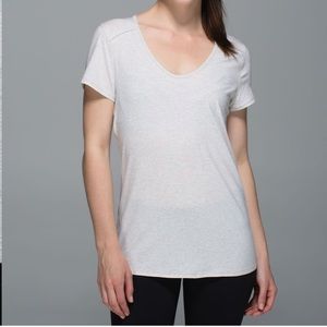 LULULEMON superb short sleeve tee white